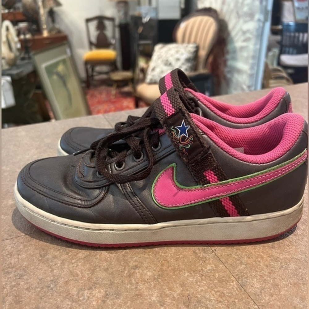 Nike Vandal Low - Leather Brown/ Fuchsia sz‎ 9 women’s